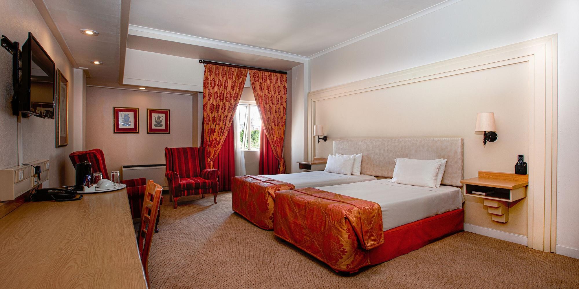 Apollo Hotel Johannesburg Bagian luar foto
