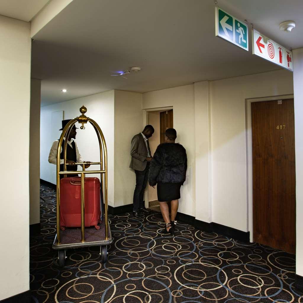 Apollo Hotel Johannesburg Ruang foto