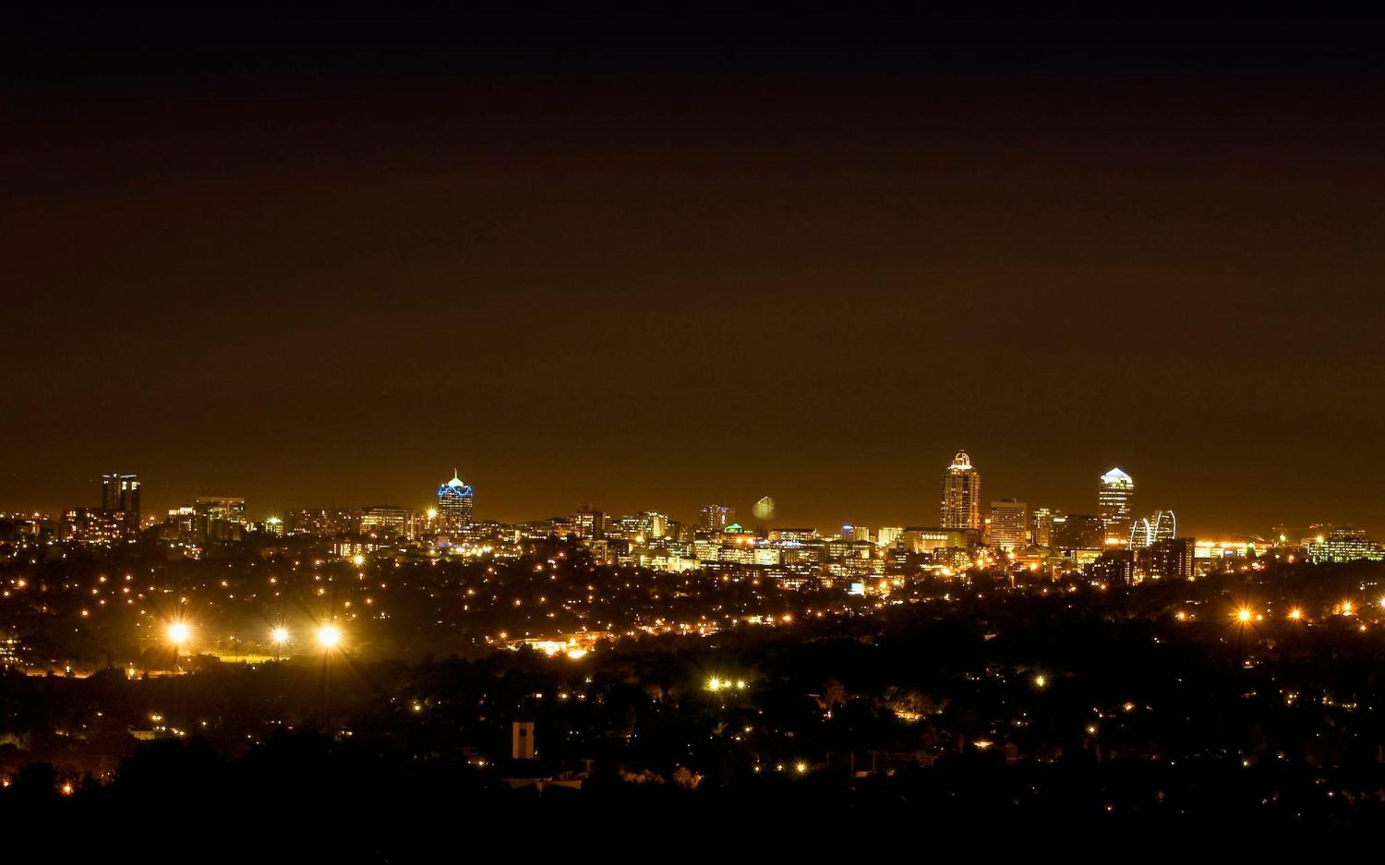 Apollo Hotel Johannesburg Bagian luar foto